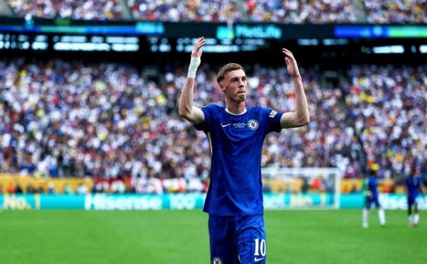 Tai nạn! Paris Saint-Germain đã bị cuốn bởi Chelsea, hành vi