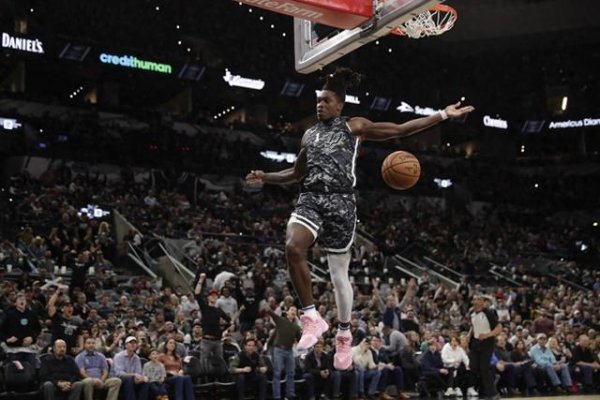 Lonnie Walker Maccabi Chi tiết hợp đồng: 10 triệu đô la trướ